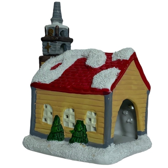 Vintage Village Church Candle Holder Tea Light Porcelain Pierced Cut Outs 3 in - Picture 6 of 16